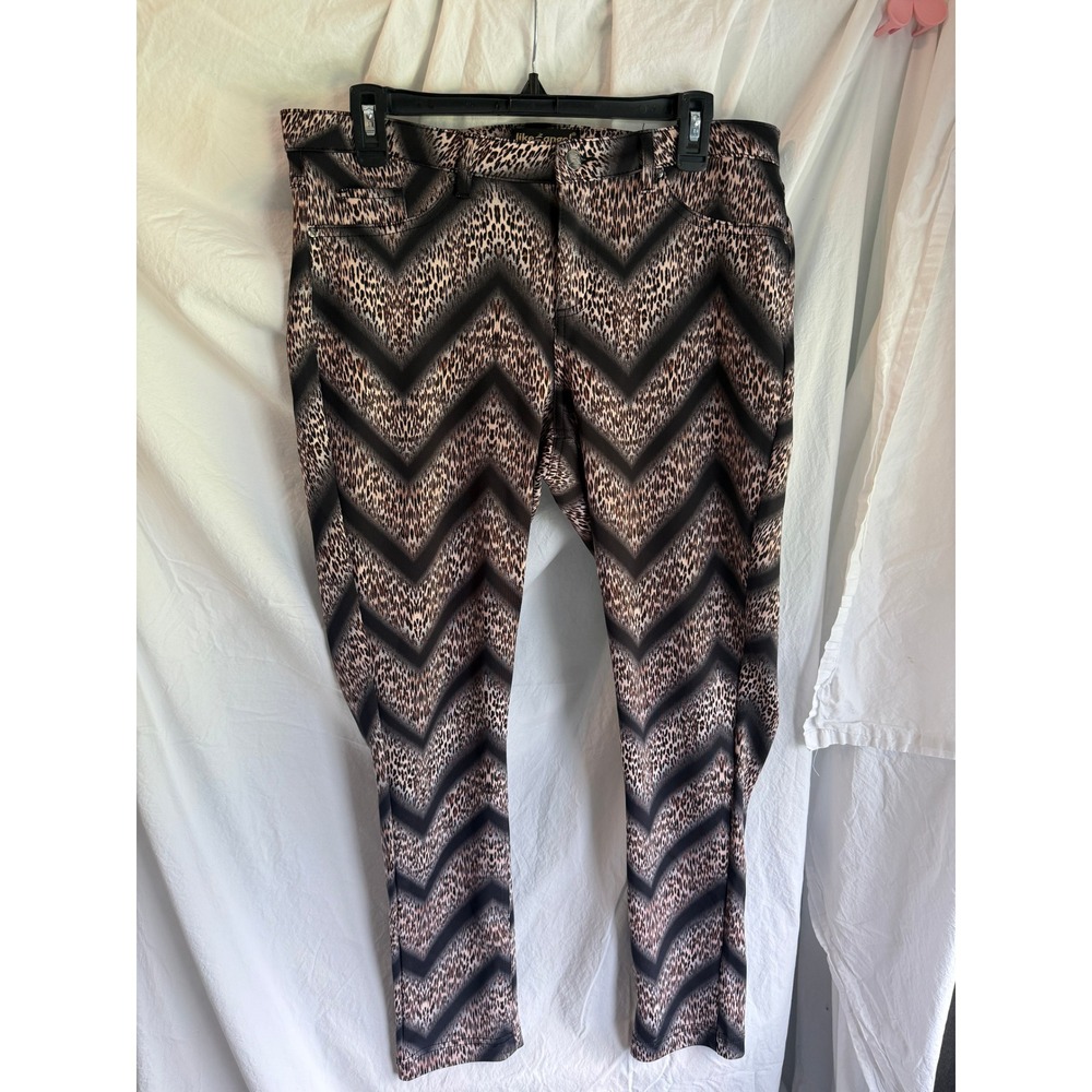 Like An Angel Leopard Print Chevron Leggings Brown Black Plus Size 1X Stretch